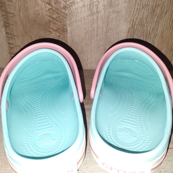 Crocs Blue/Pink - Picture 6 of 7